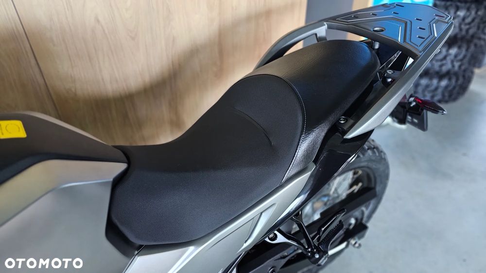 SYM Inny - 10