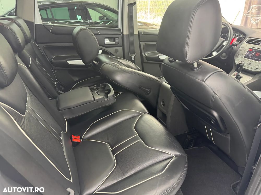 Ford Kuga 2.0 TDCi 4x4 Aut. Individual - 5