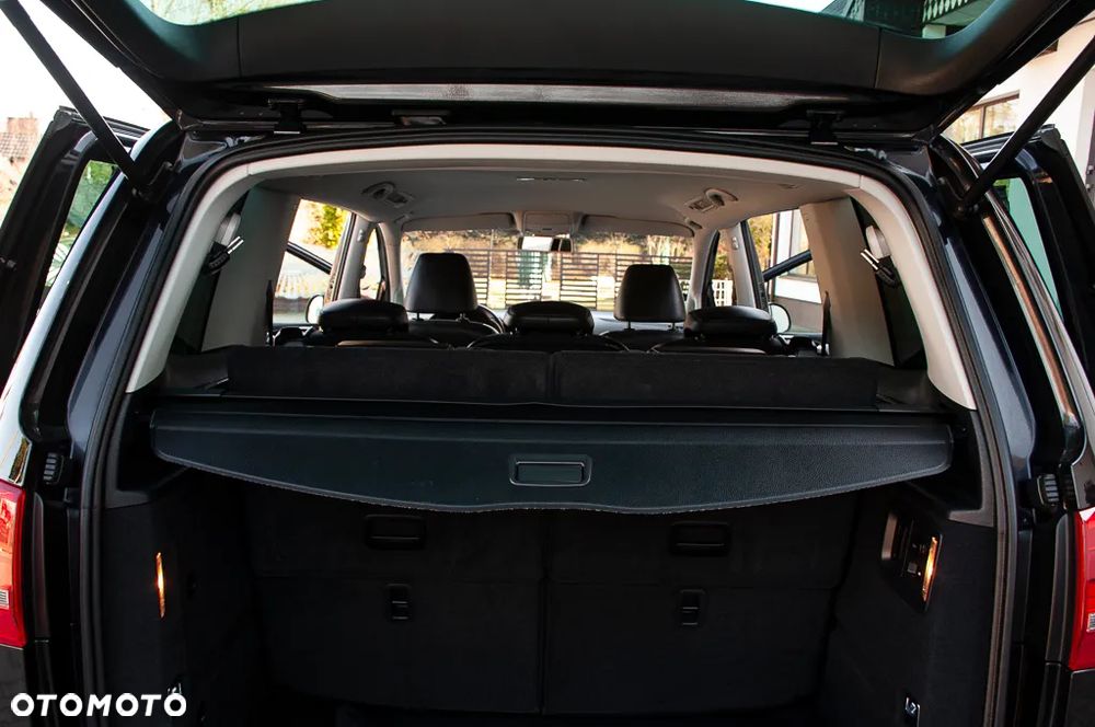 Volkswagen Sharan 2.0 TDI DSG Blue Motion Highline - 27