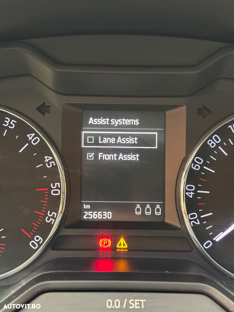 Skoda Octavia 2.0 TDI DSG Style - 10