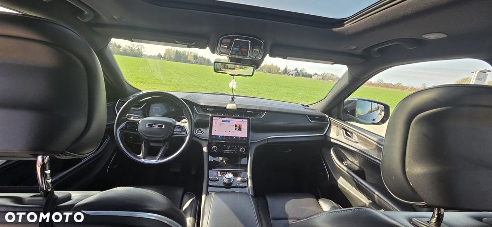 Jeep Grand Cherokee 5.7 V8 Overland - 17