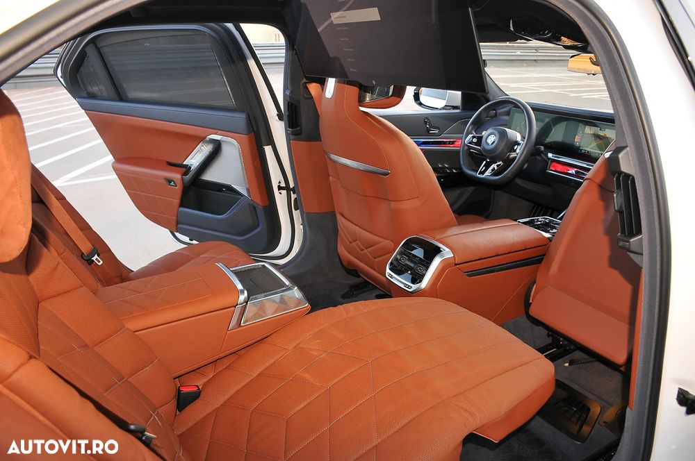 BMW Seria 7 - 19