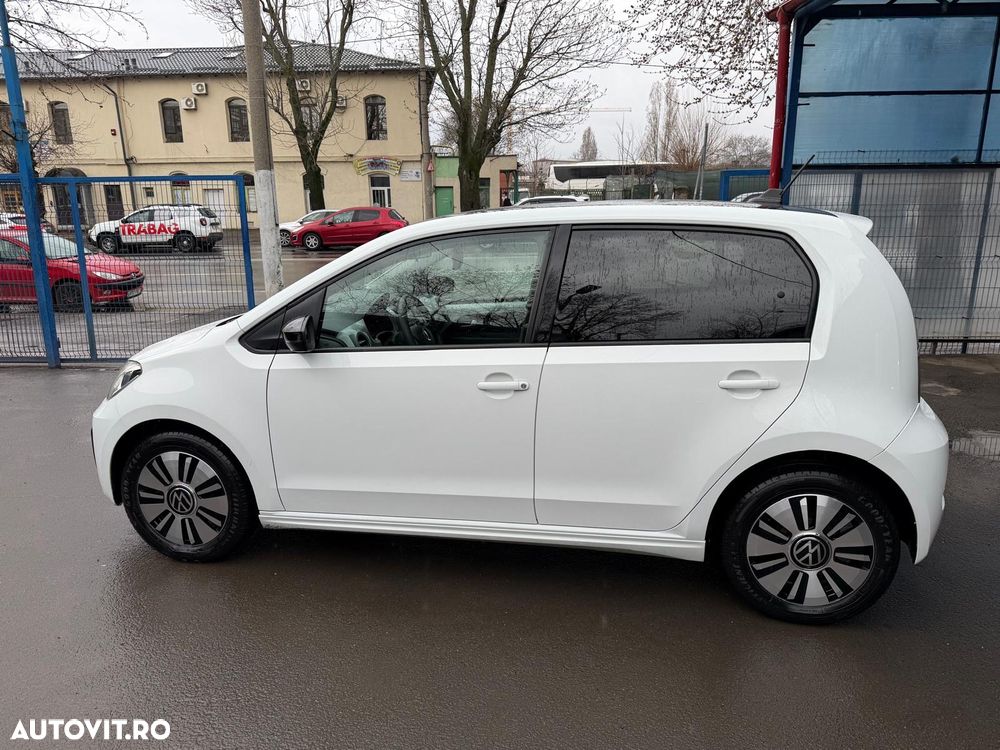 Volkswagen up! Standard - 10