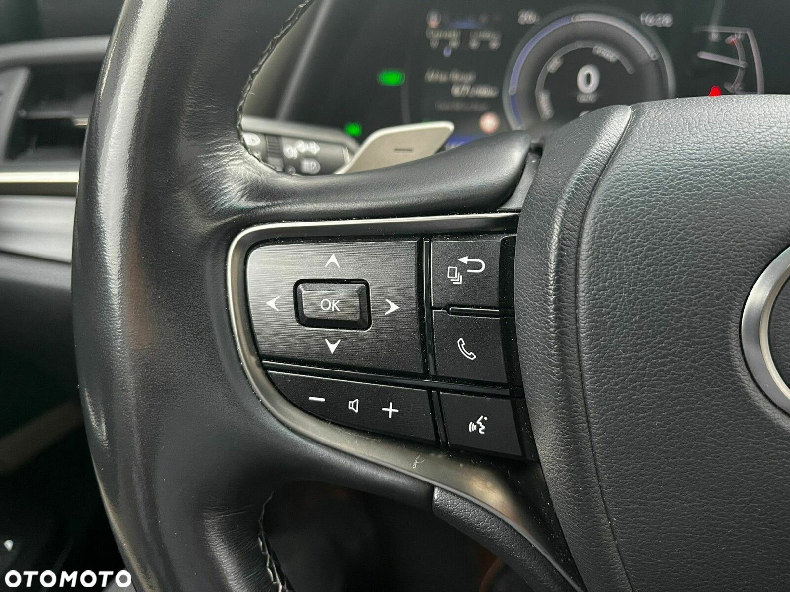 Lexus ES - 21