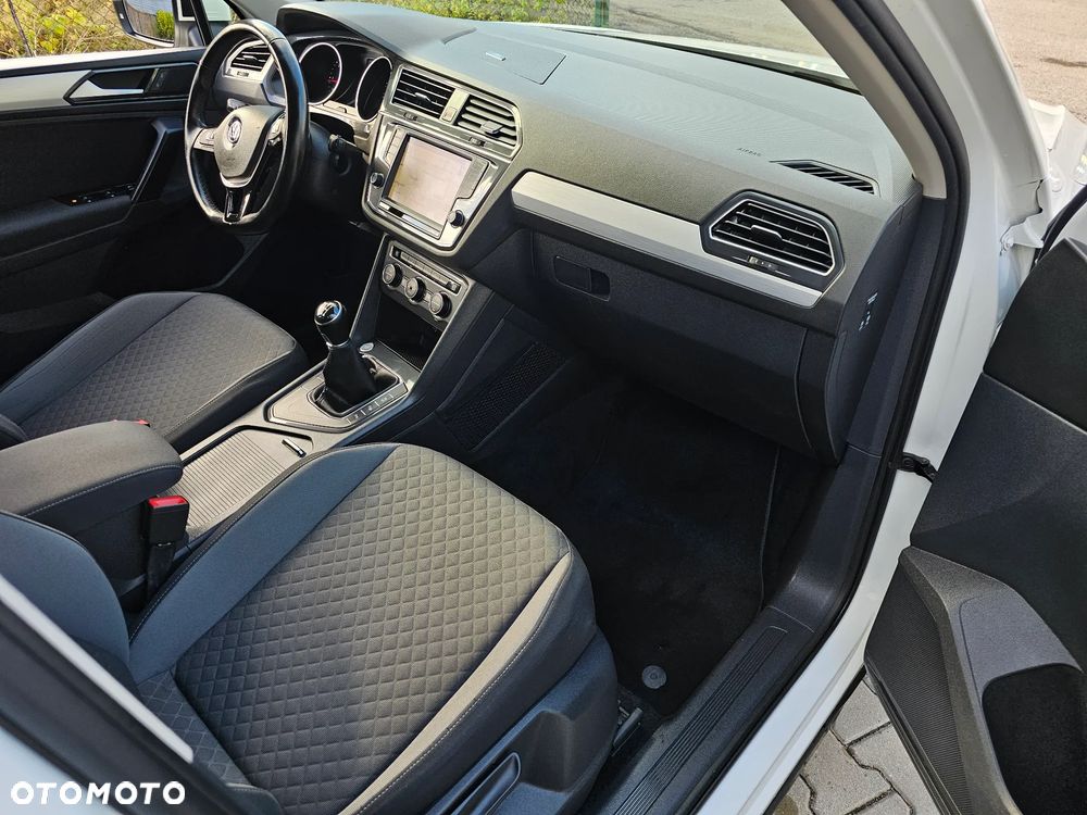 Volkswagen Tiguan 2.0 TDI BMT SCR Comfortline - 12