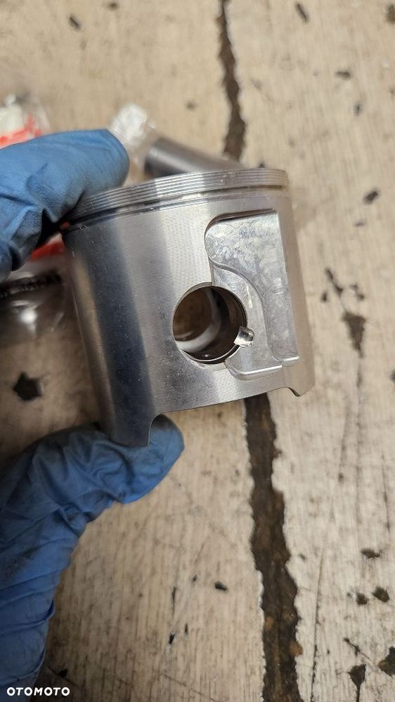 Tłok pierścienie sworzeń Wiseco 559P4 Yamaha YZ125 - 3