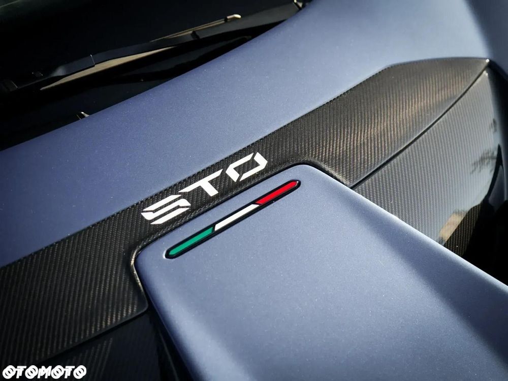 Lamborghini Huracan Performante - 22