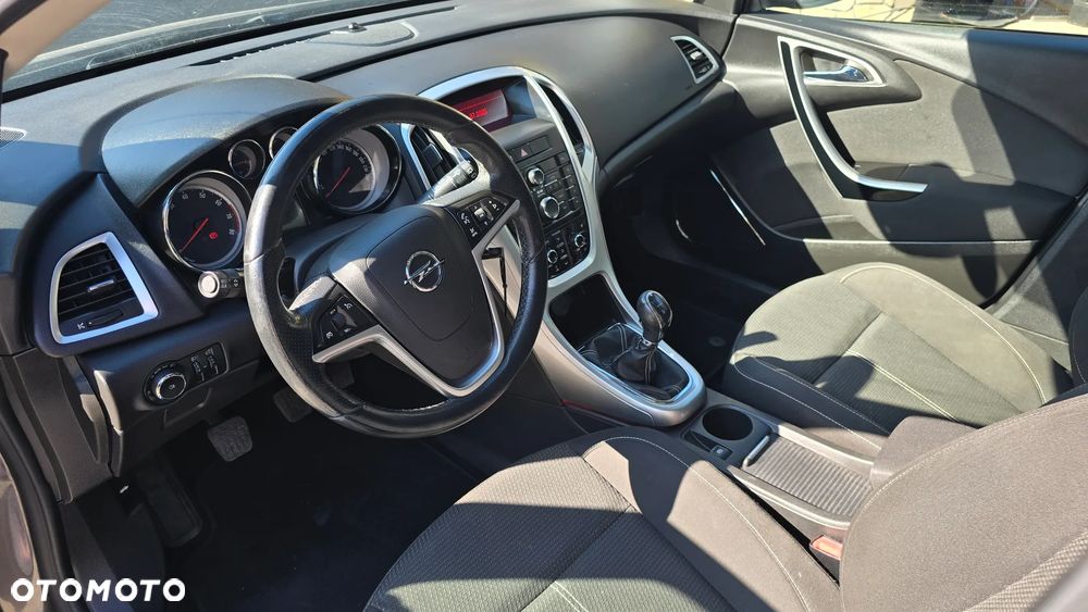 Opel Astra 1.4 Turbo Innovation - 16