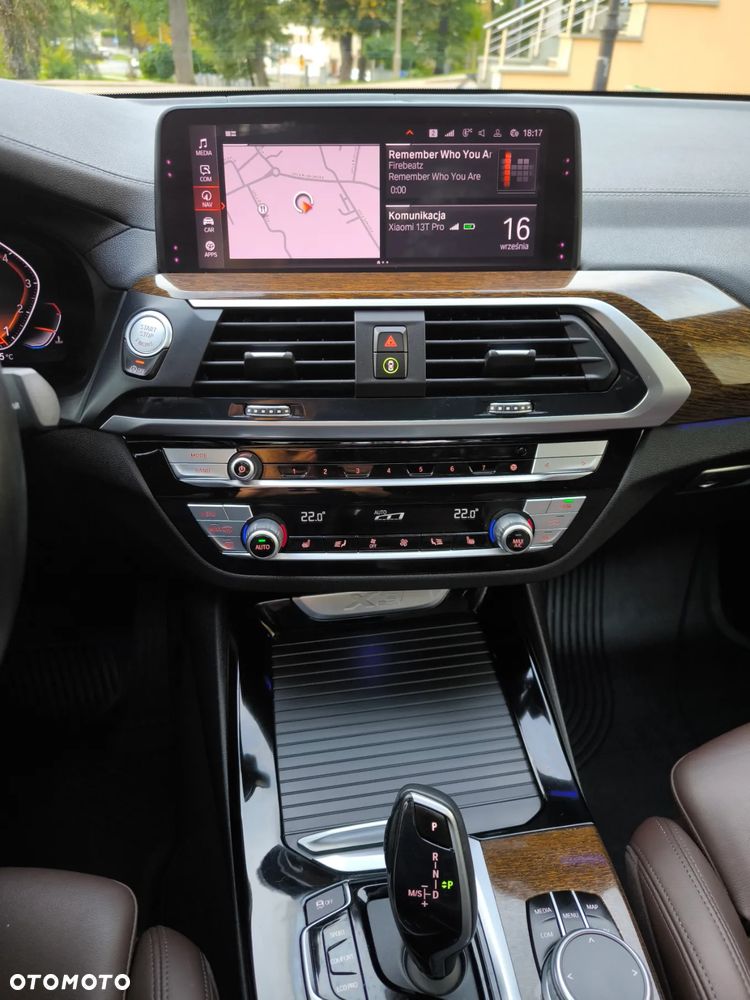 BMW X3 xDrive30i Luxury Line - 20