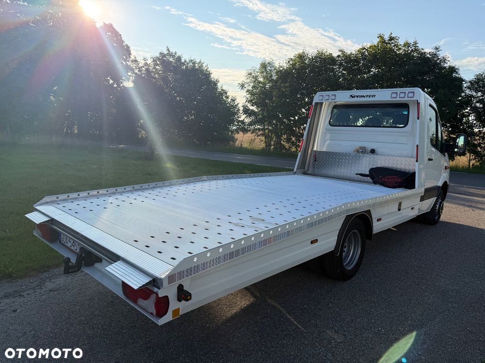 Mercedes-Benz Sprinter - 18