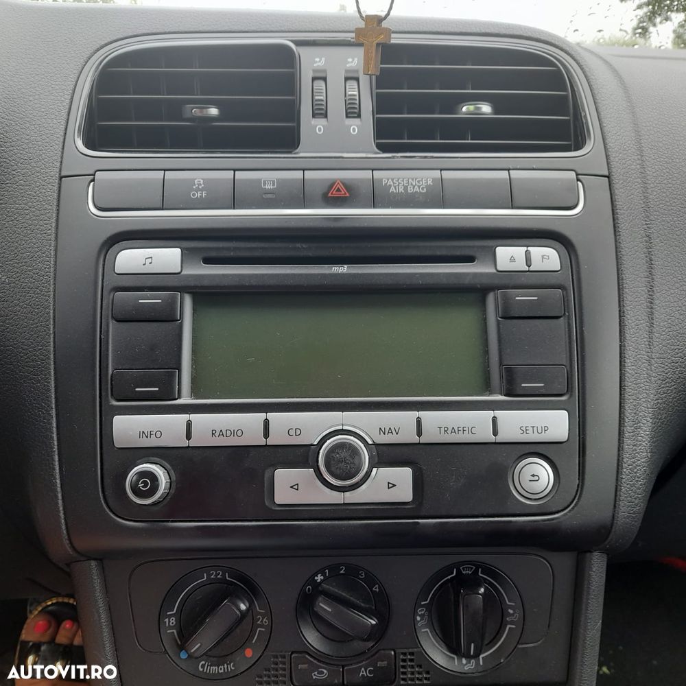 Volkswagen Polo 1.2 Comfortline - 4