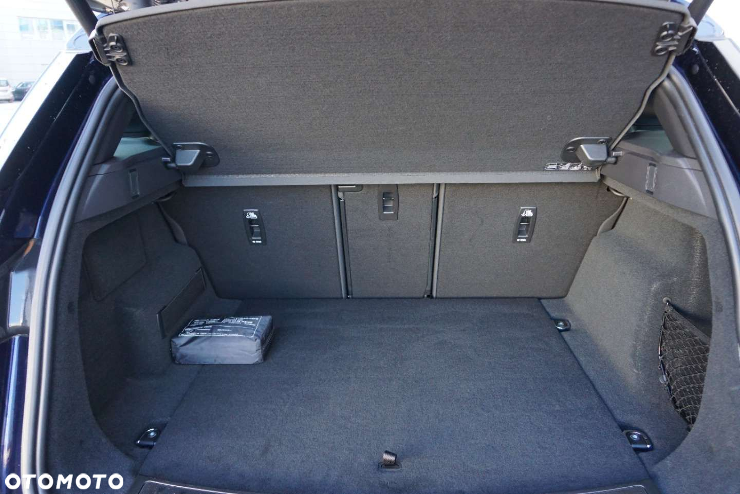 Land Rover Range Rover Evoque - 21