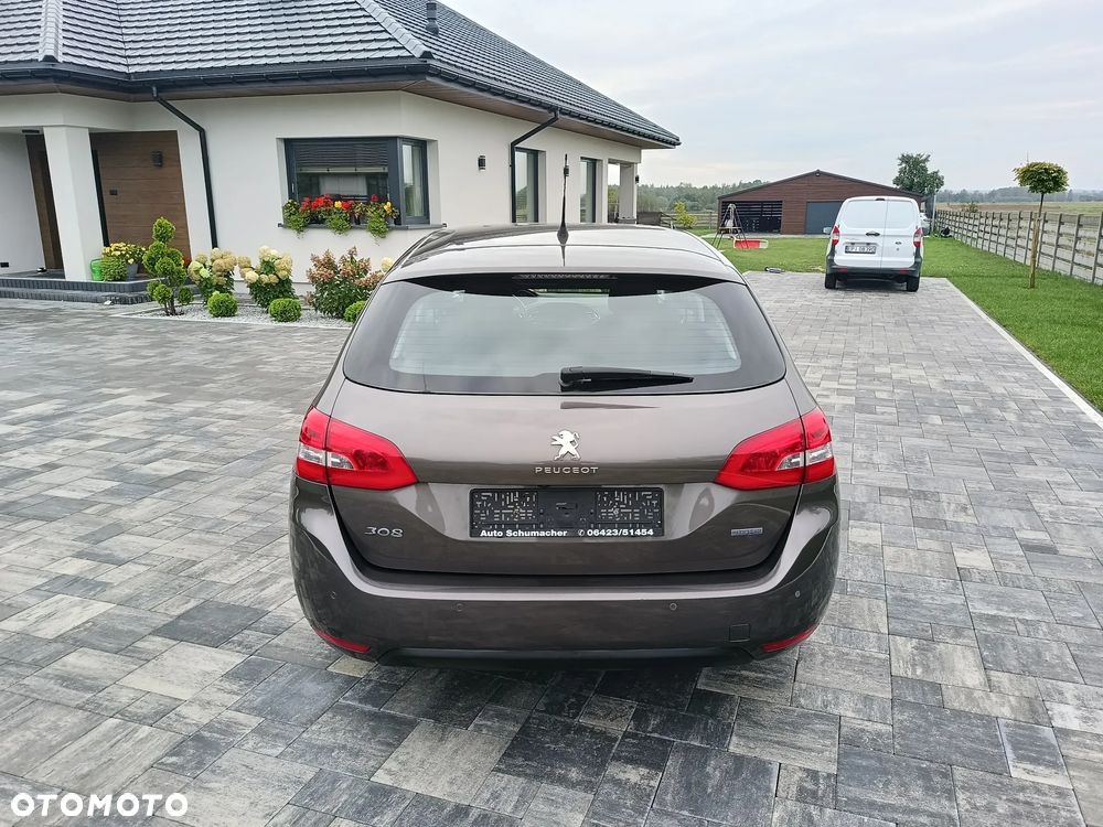 Peugeot 308 - 3