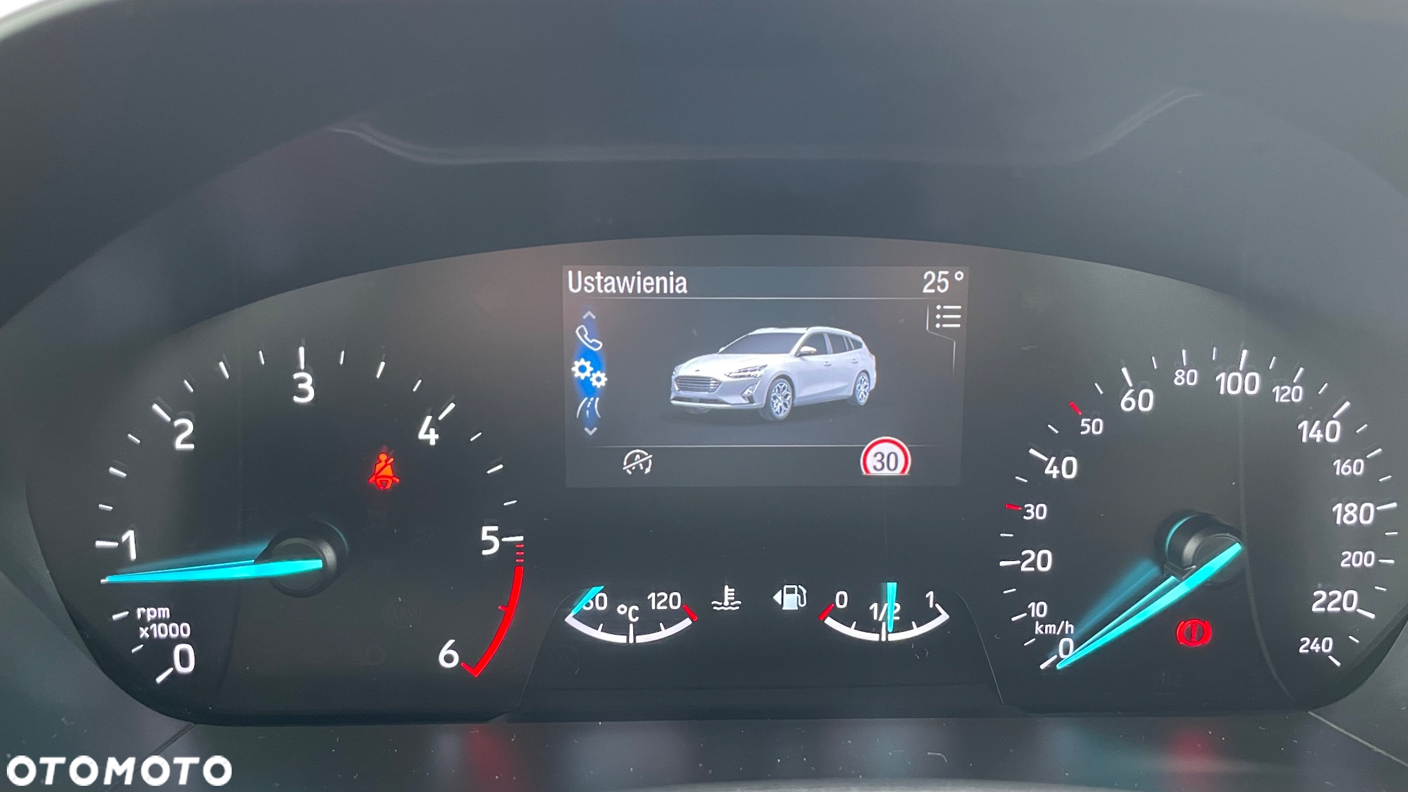 Ford Focus 1.5 EcoBlue Start-Stopp-System ACTIVE STYLE - 32