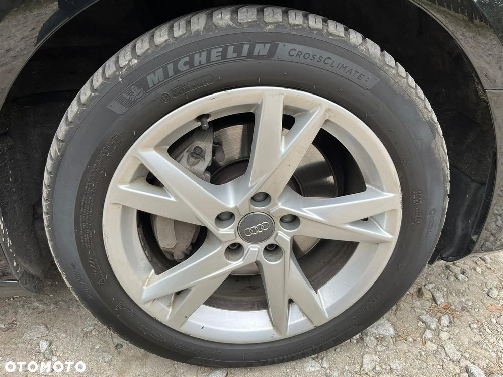 Audi A4 Avant 2.0 TDI Sport S tronic - 31