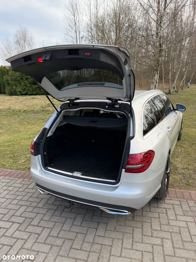 Mercedes-Benz Klasa C 300 d 9G-TRONIC Avantgarde - 5