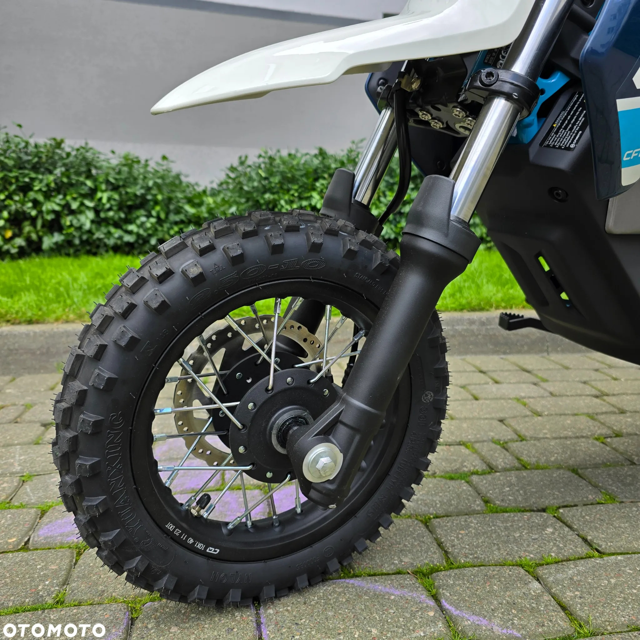 CFMoto CX-2E