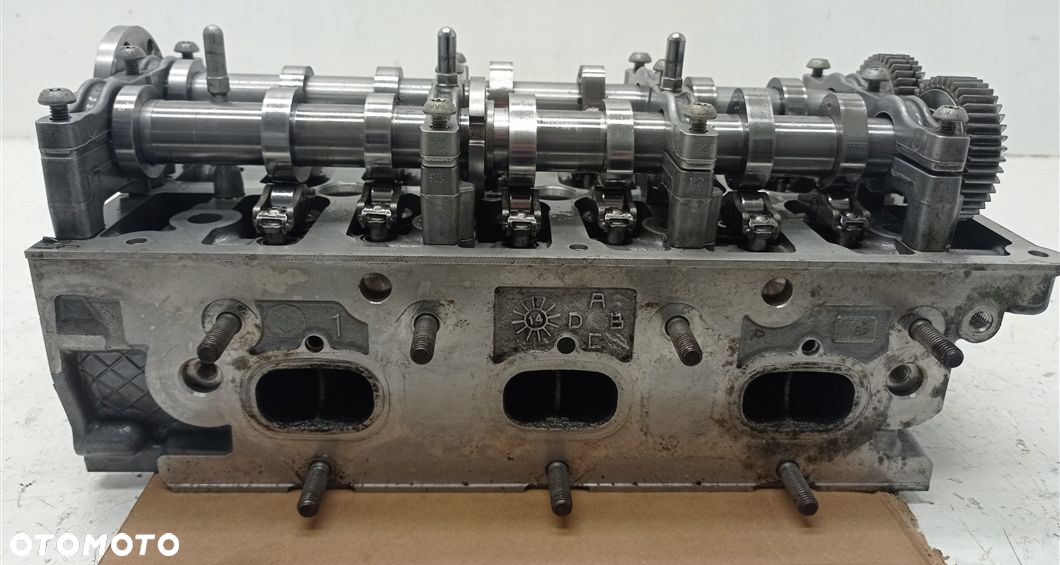 GŁOWICA PRAWA Z WAŁKAMI AUDI A6 A7 Q5 3.0 TDI BITURBO CGQ 0594AS / 059.4.AS - 2