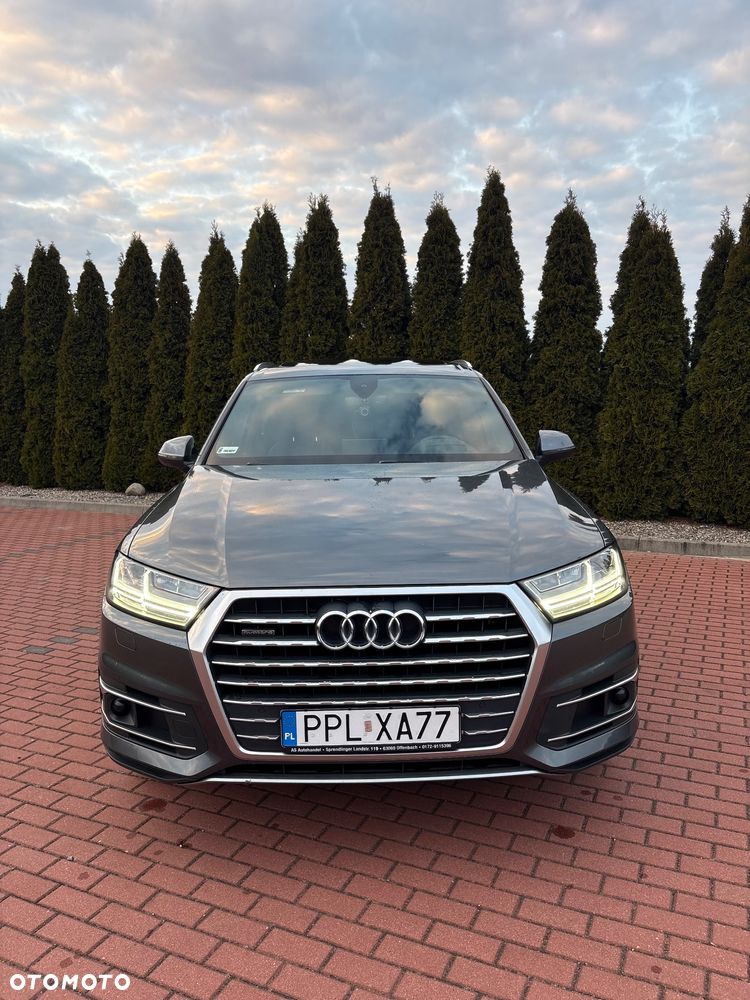 Audi Q7 - 3