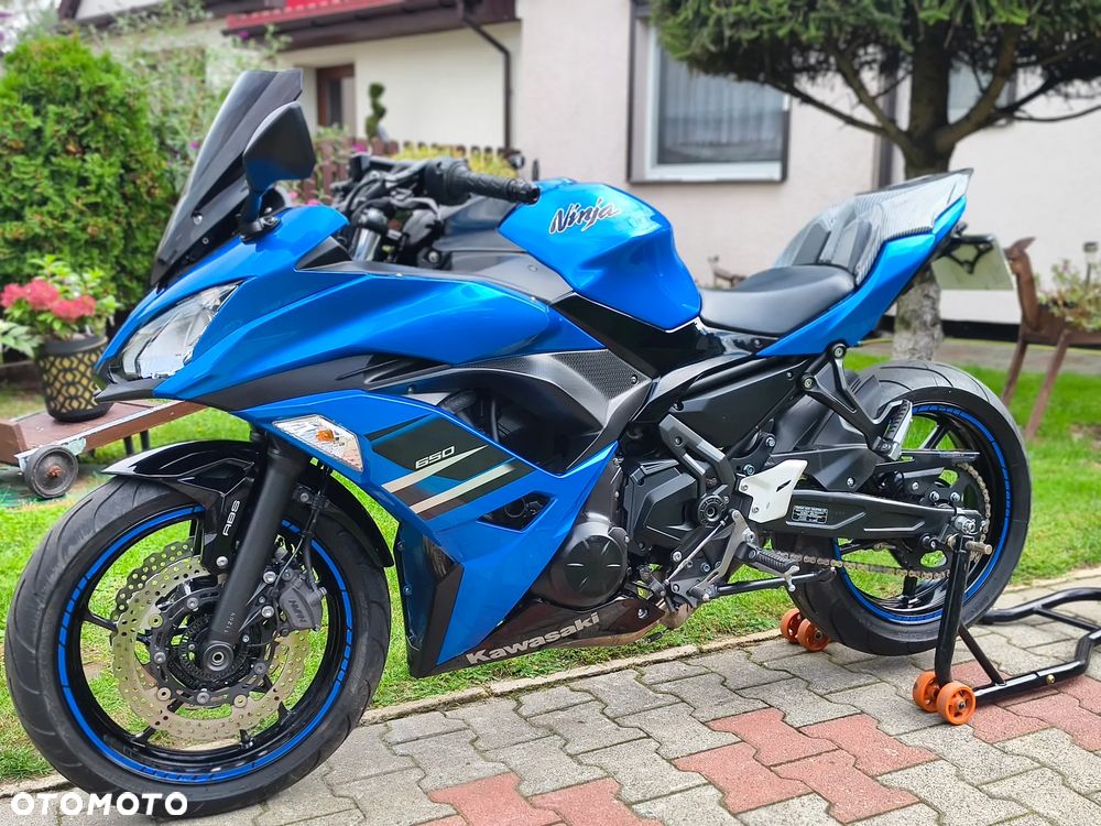 Kawasaki Ninja - 16