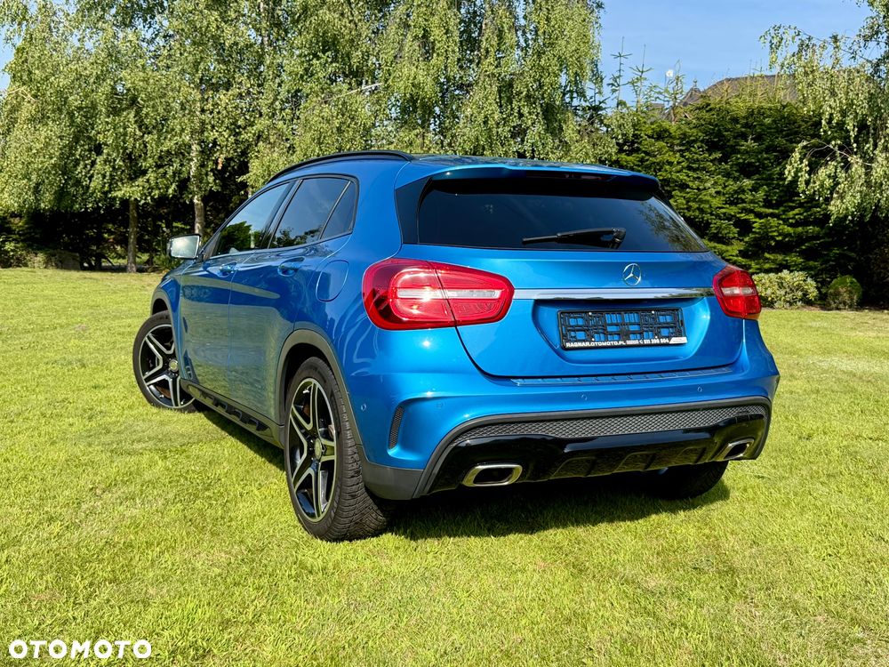 Mercedes-Benz GLA 250 7G-DCT AMG Line - 5