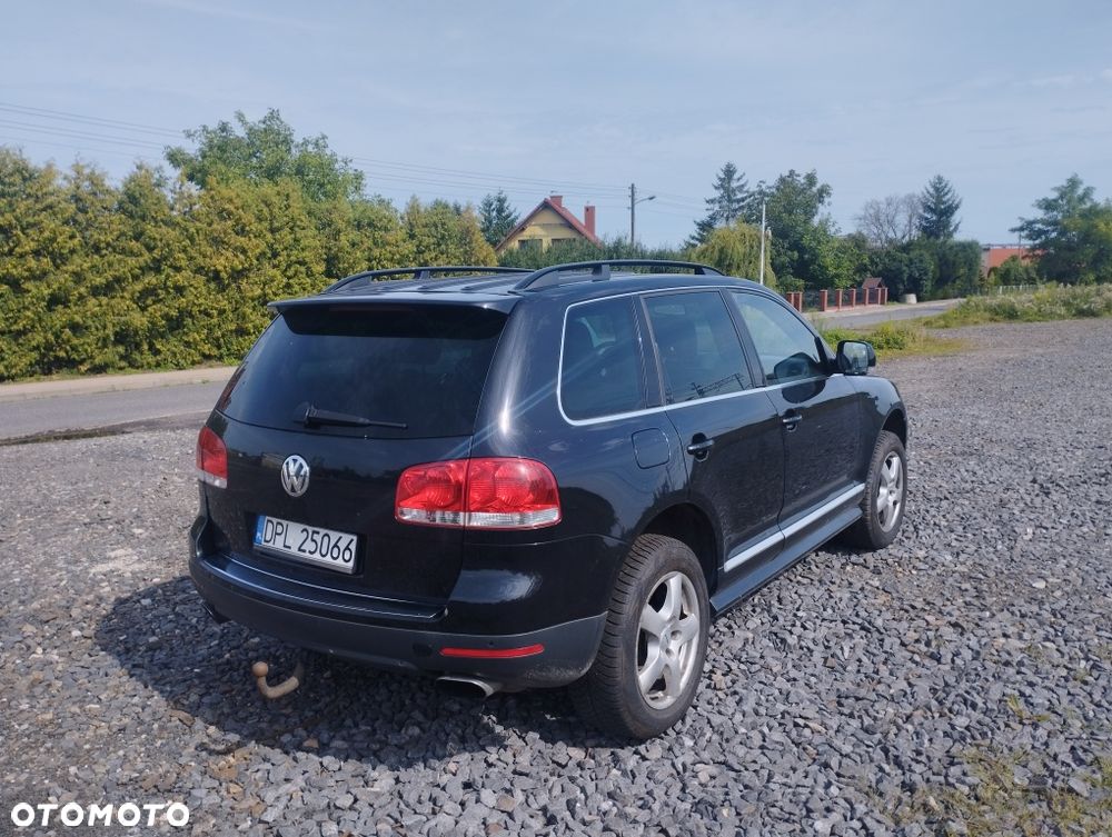 Volkswagen Touareg - 2