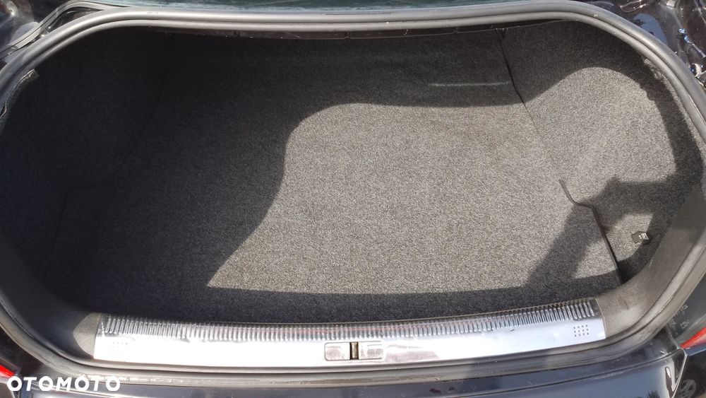 Volkswagen Passat 2.0 Exclusive - 4