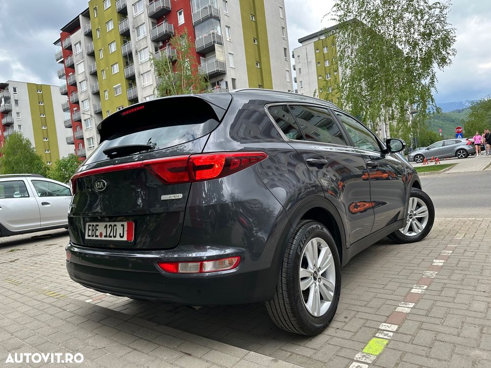 Kia Sportage 1.7 CRDI 2WD ISG Aut. Dream-Team Edition - 4
