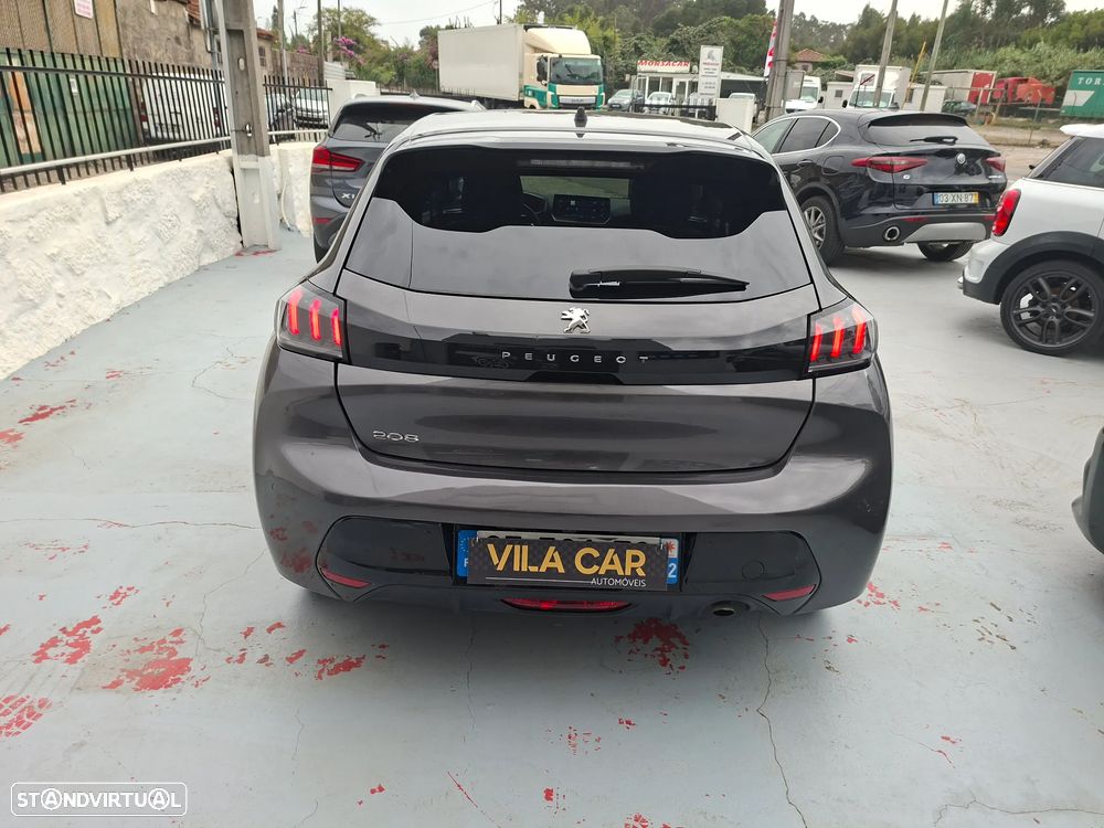 Peugeot 208 PureTech 130 EAT8 Allure - 11