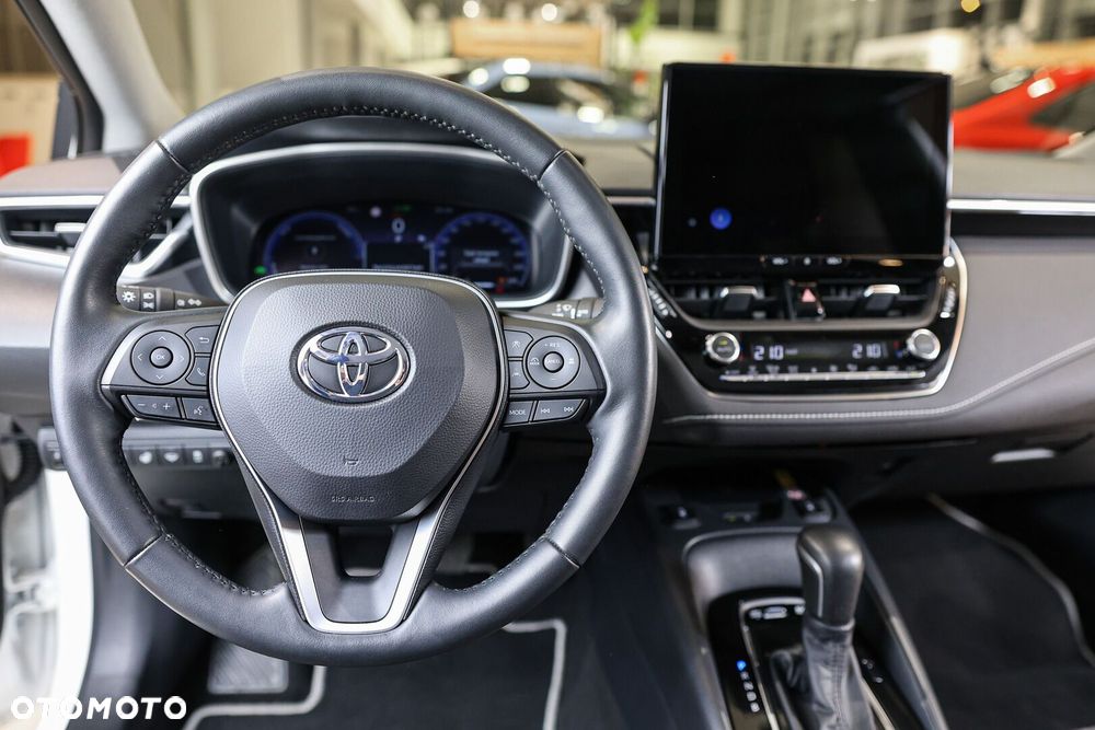 Toyota Corolla 1.8 Hybrid Comfort - 38