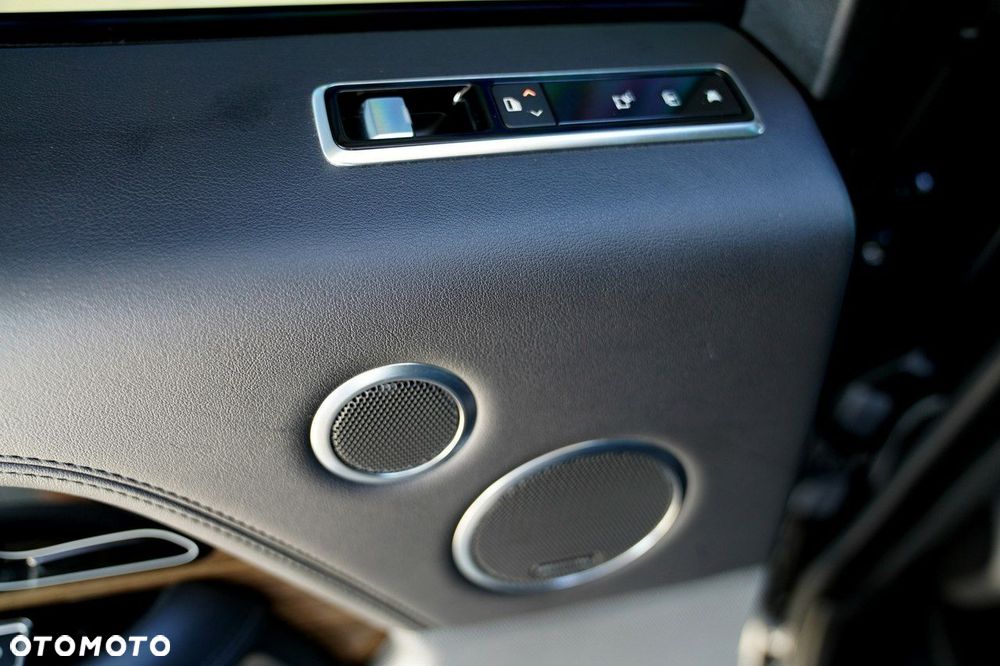 Land Rover Range Rover - 24