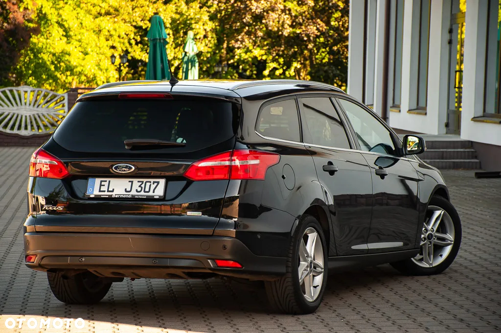 Ford Focus 1.0 EcoBoost Connected - 26