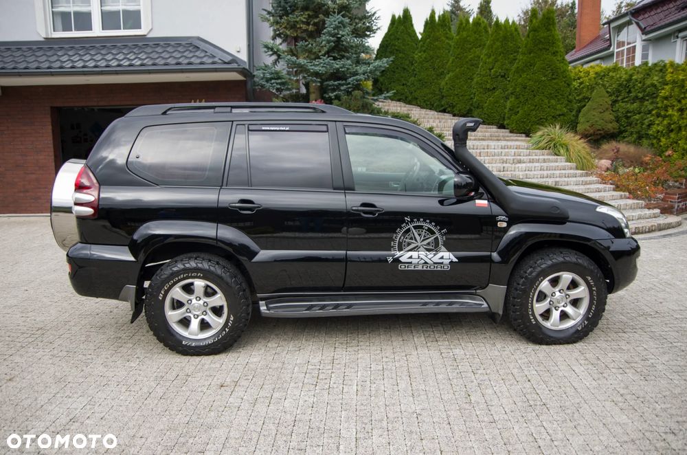 Toyota Land Cruiser - 5