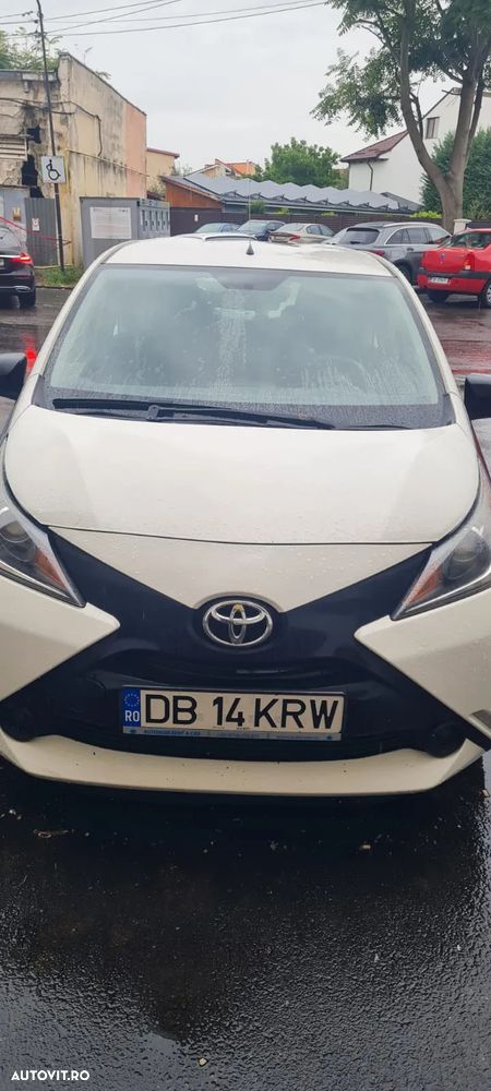 Toyota Aygo 1.0 X - 4
