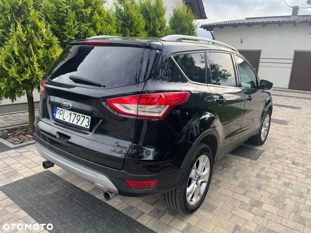 Ford Kuga 2.0 TDCi FWD Titanium - 28
