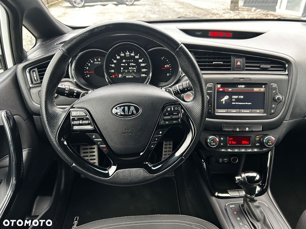 Kia Ceed 1.6 CRDi GT Line DCT - 20