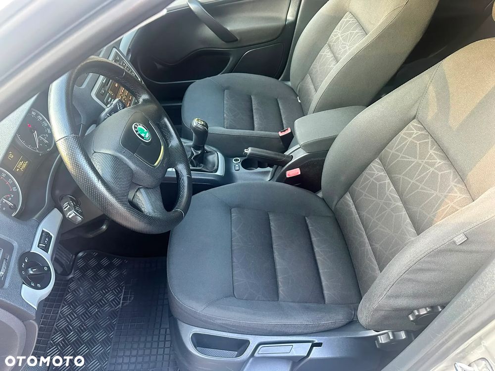 Skoda Octavia 2.0 TDI Family Plus - 20