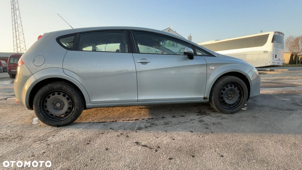 Seat Leon 1.6 Style - 8