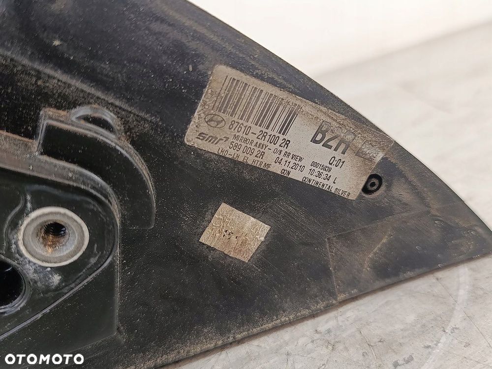 LUSTERKO LEWE HYUNDAI I30 I FL 876102R100 2R - 2