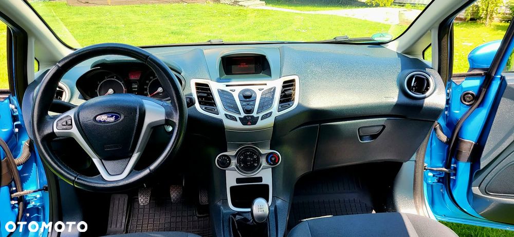 Ford Fiesta 1.25 Silver X (SVP) - 13