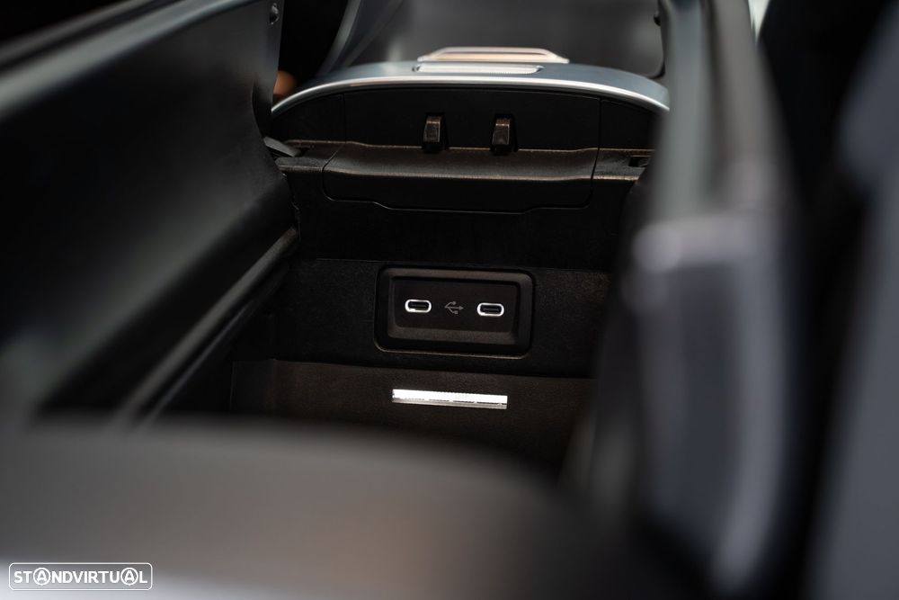 Mercedes-Benz C 300 de AMG Line - 43