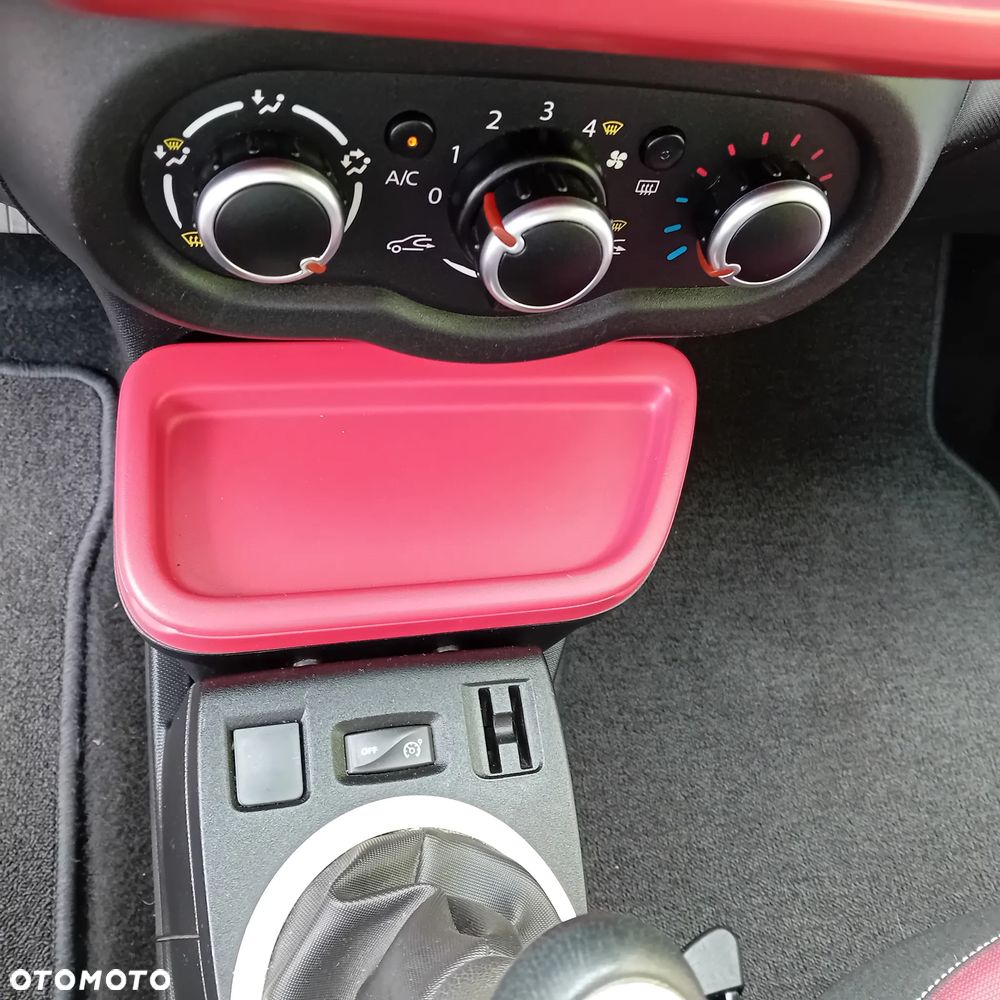 Renault Twingo - 25