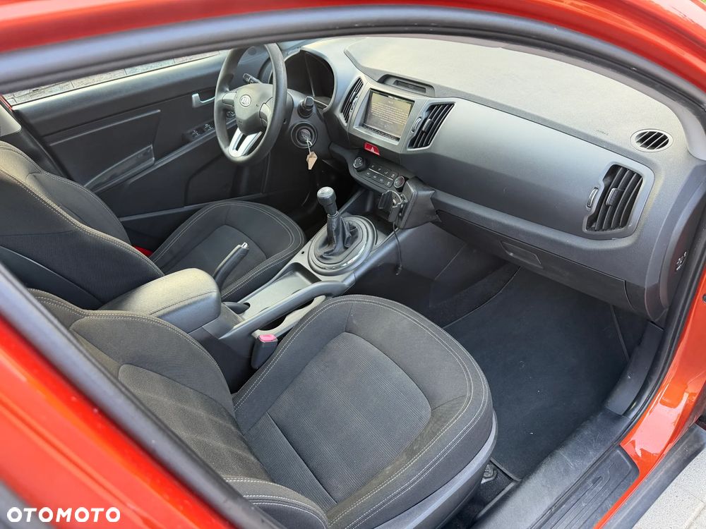 Kia Sportage 2.0 CVVT 2WD Attract - 5