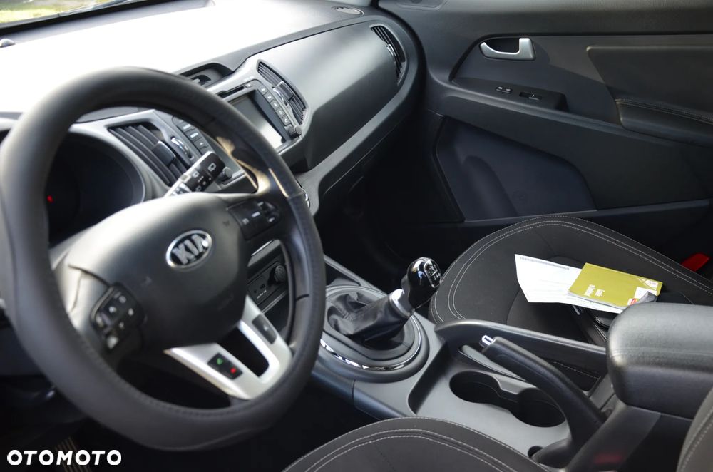 Kia Sportage 1.7 CRDI 2WD ISG Spirit - 17