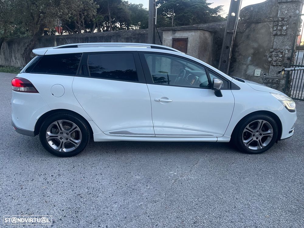 Renault Clio Sport Tourer 1.2 TCe GT Line EDC - 4