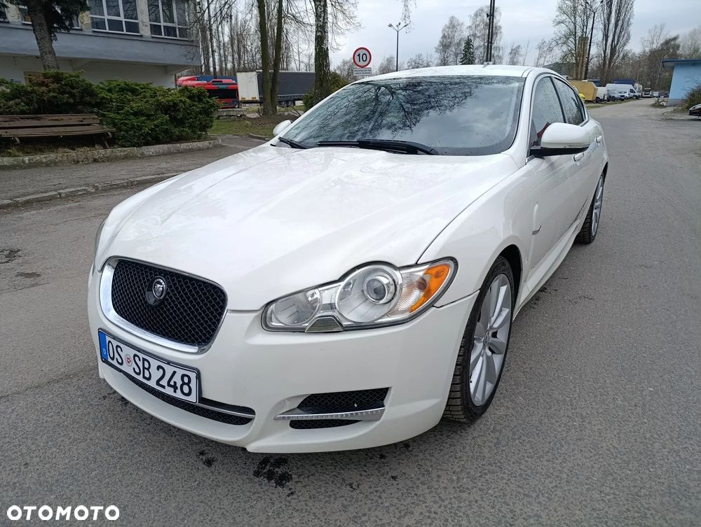 Jaguar XF 3.0 V6 S Luxury - 5
