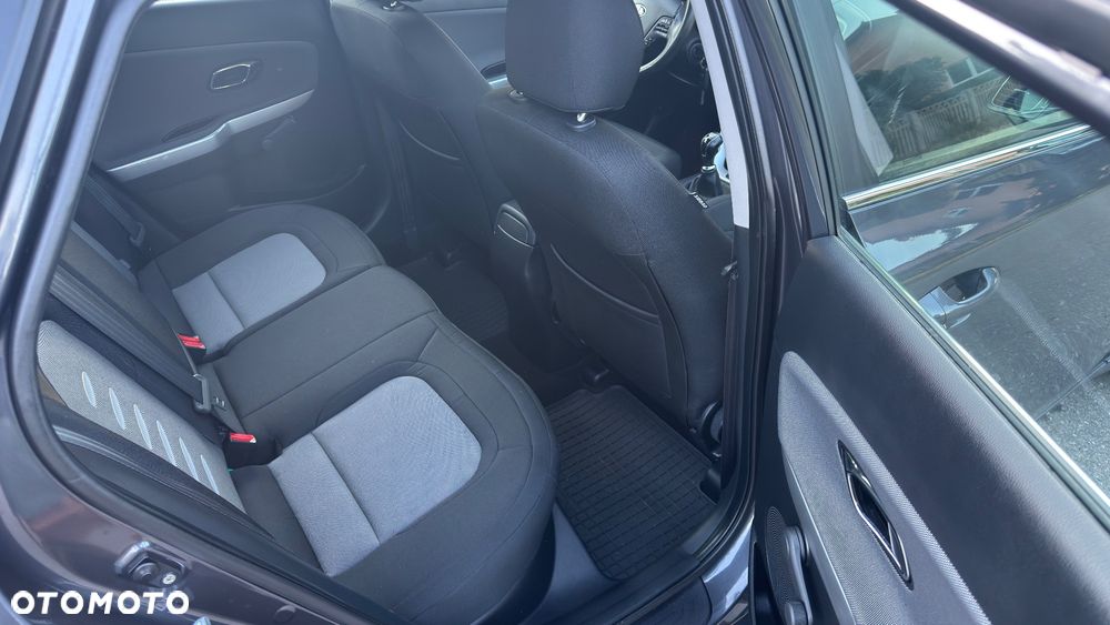 Kia Ceed 1.4 CVVT Spirit - 15