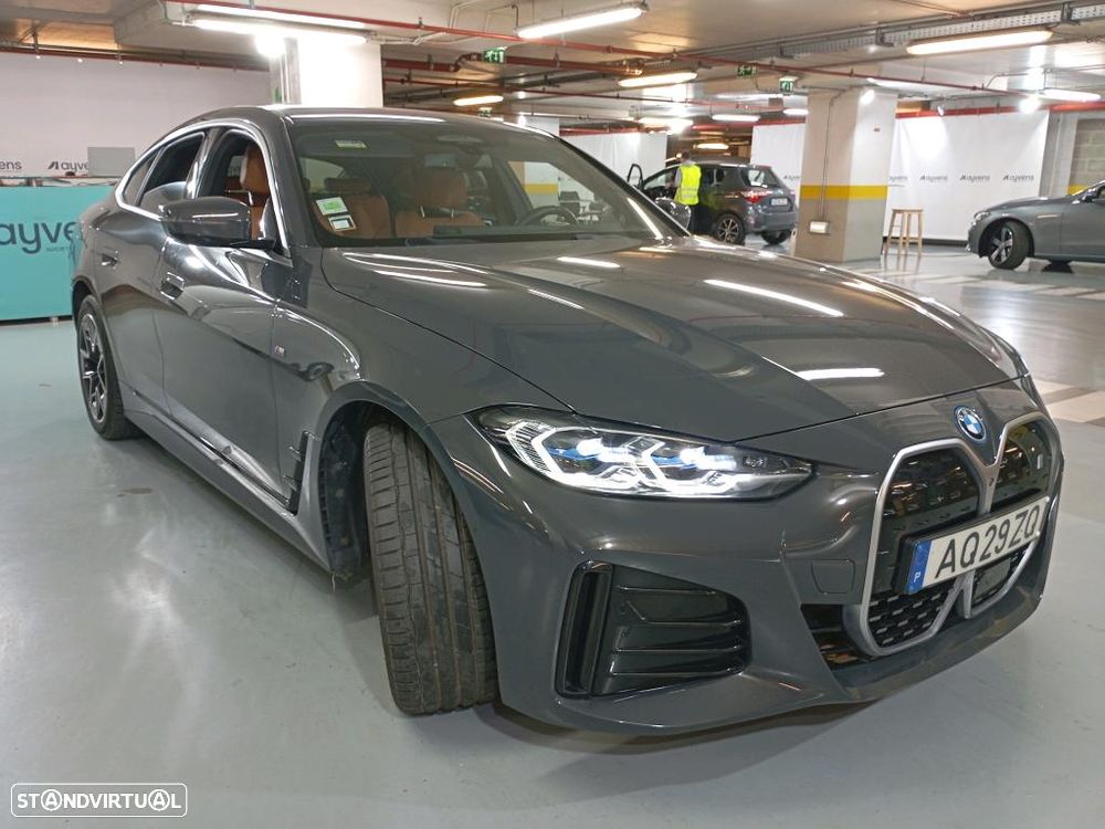 BMW i4 eDrive40 Desportiva M - 4