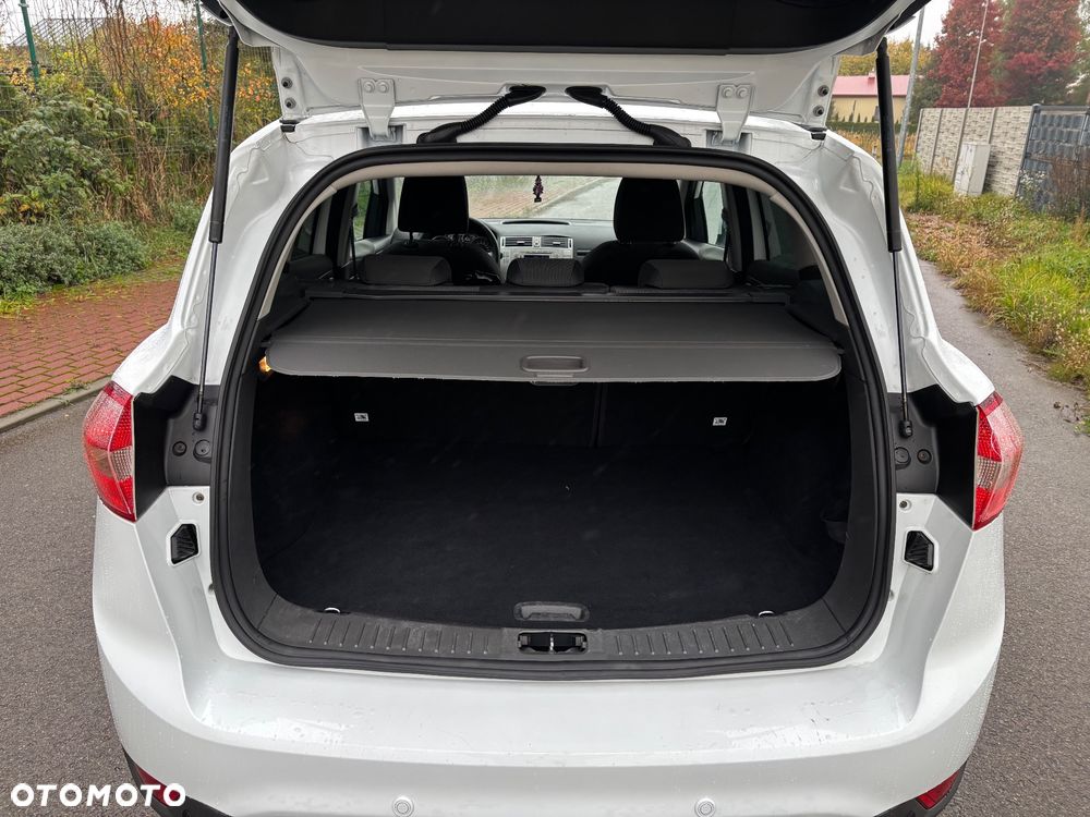 Ford Kuga - 18