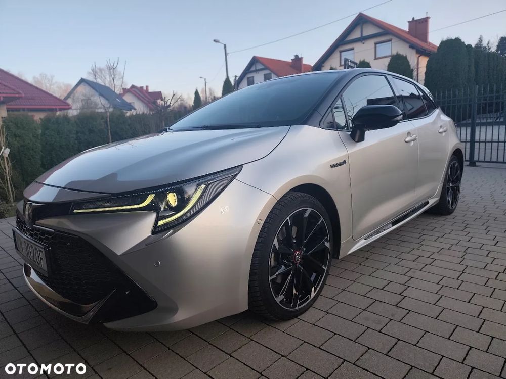 Toyota Corolla 2.0 Hybrid GR Sport - 1